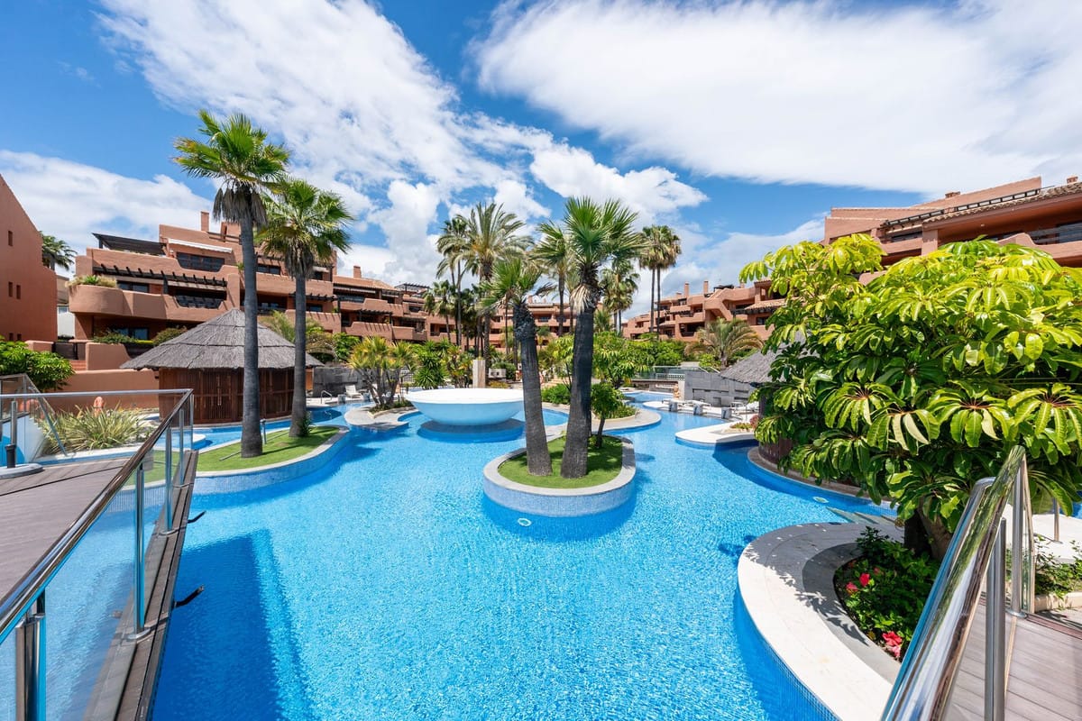 Elegante 2-slaapkamer appartement aan het strand in Estepona in Estepona - foto 19