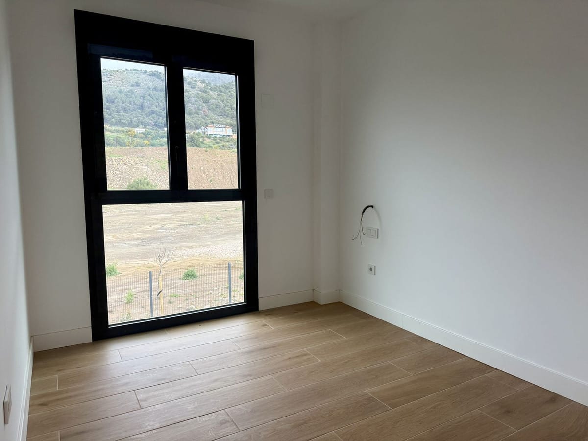 Drie-slaapkamerappartement te koop in Fuengirola (Lomas 2, Las Lomas del Higuerón) in Fuengirola - foto 9