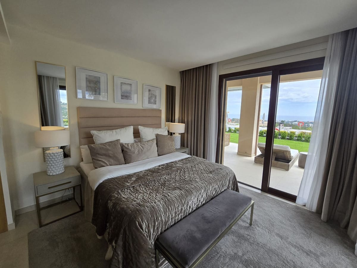 Driekamerhoekappartement op de begane grond in Benahavís in Benahavís - foto 17