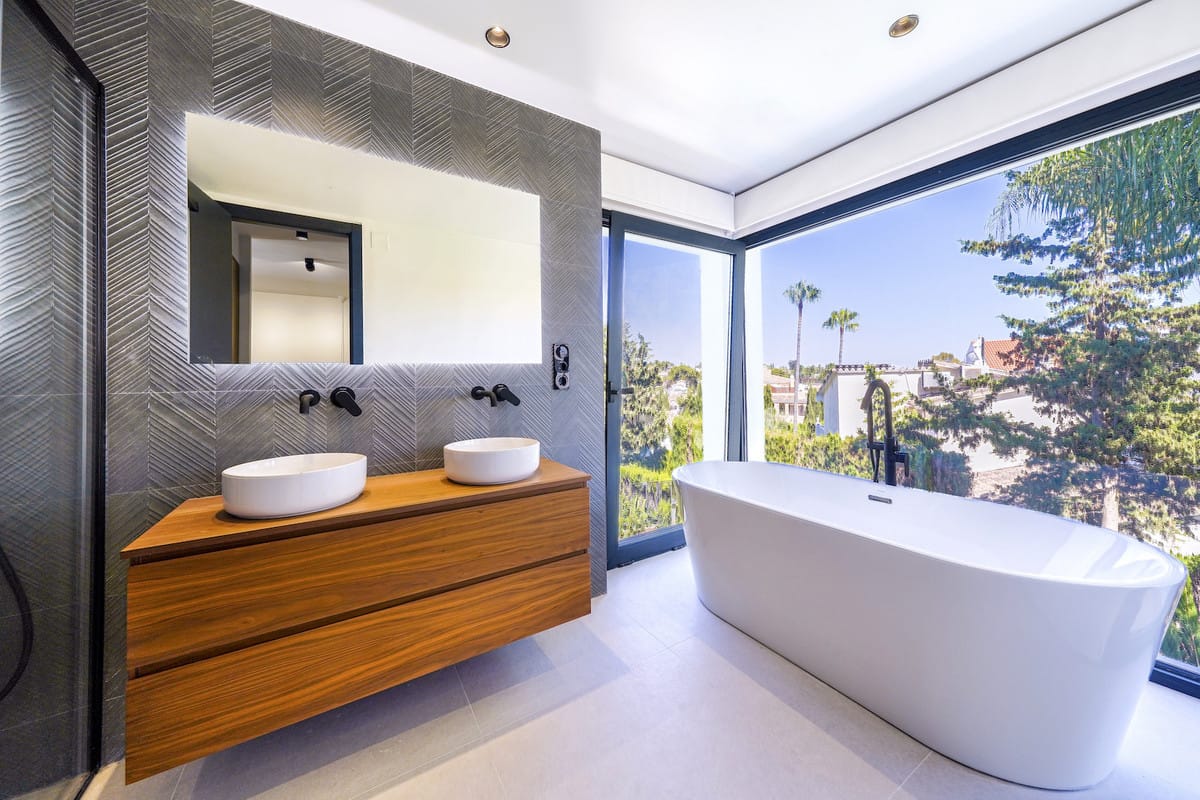 Vijf-slaapkamer villa in Nueva Andalucía in Nueva Andalucía - foto 7