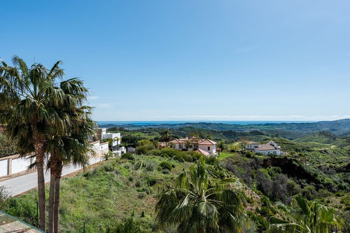 Exclusieve vrijstaande villa in Valtocado, Mijas – panoramisch uitzicht op bergen en Middellandse Zee in Mijas - foto 7