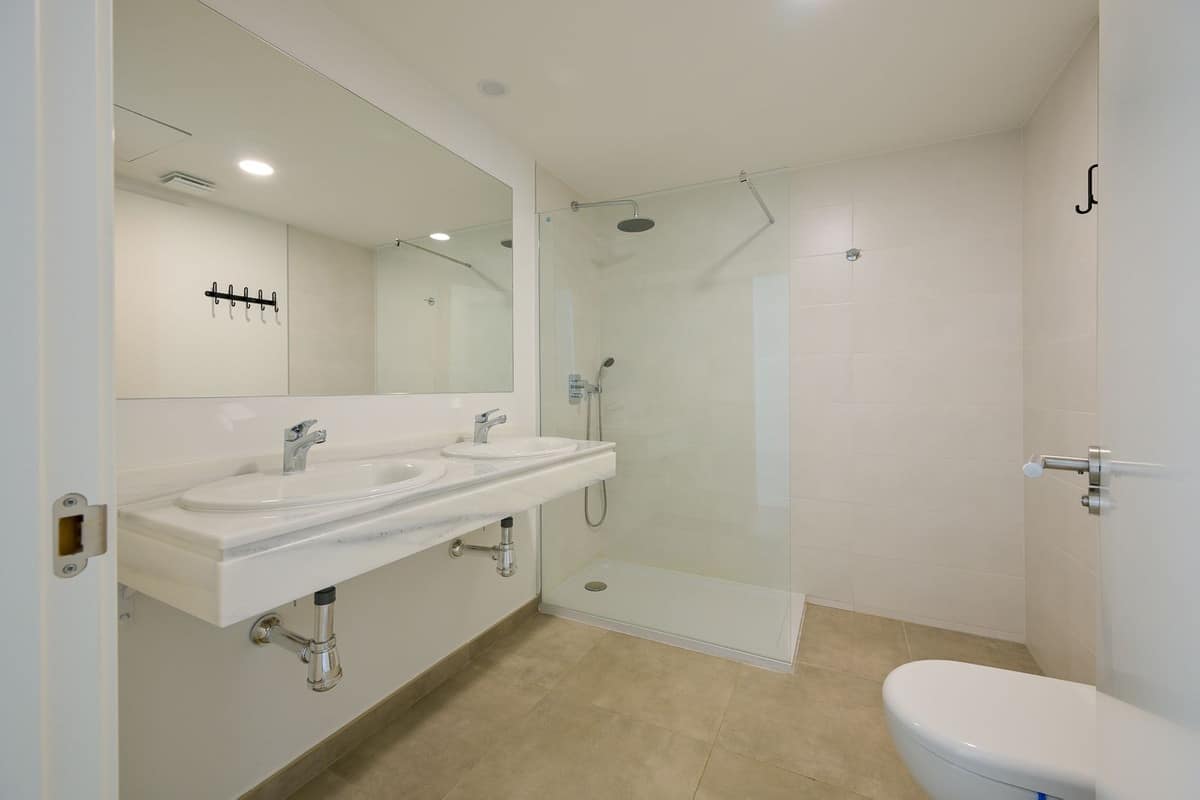 3-slaapkamer duplex-penthouse aan de zeekant in Torrequebrada in Torrequebrada - foto 11