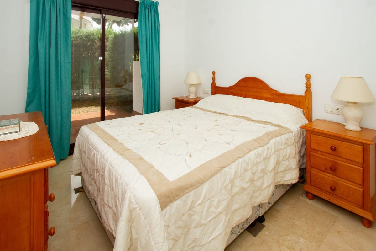 2 bedroom Apartment in Riviera Del Sol in Riviera del Sol - foto 9