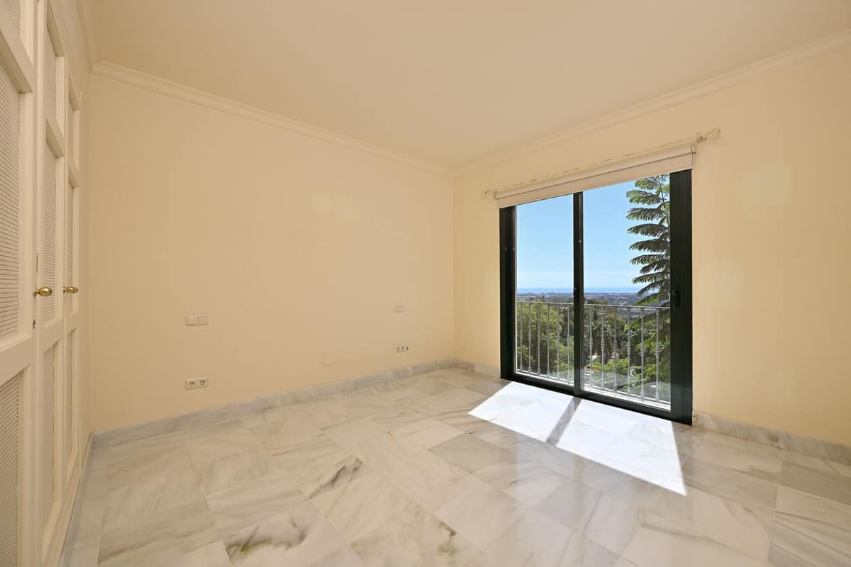 Drie-slaapkamerappartement in Benahavís met panoramisch zeezicht in Benahavís - foto 13