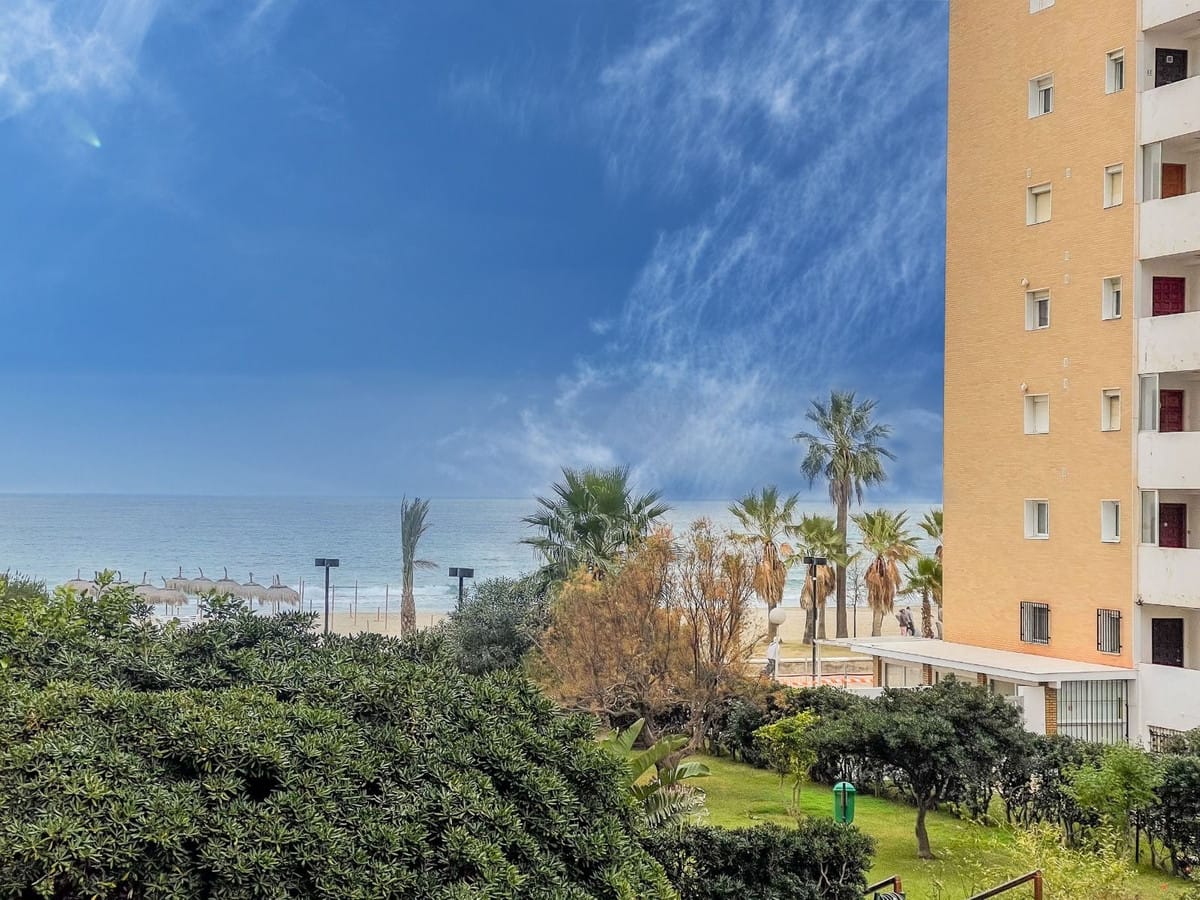 1 bedroom Apartment in Fuengirola in Fuengirola - foto 3