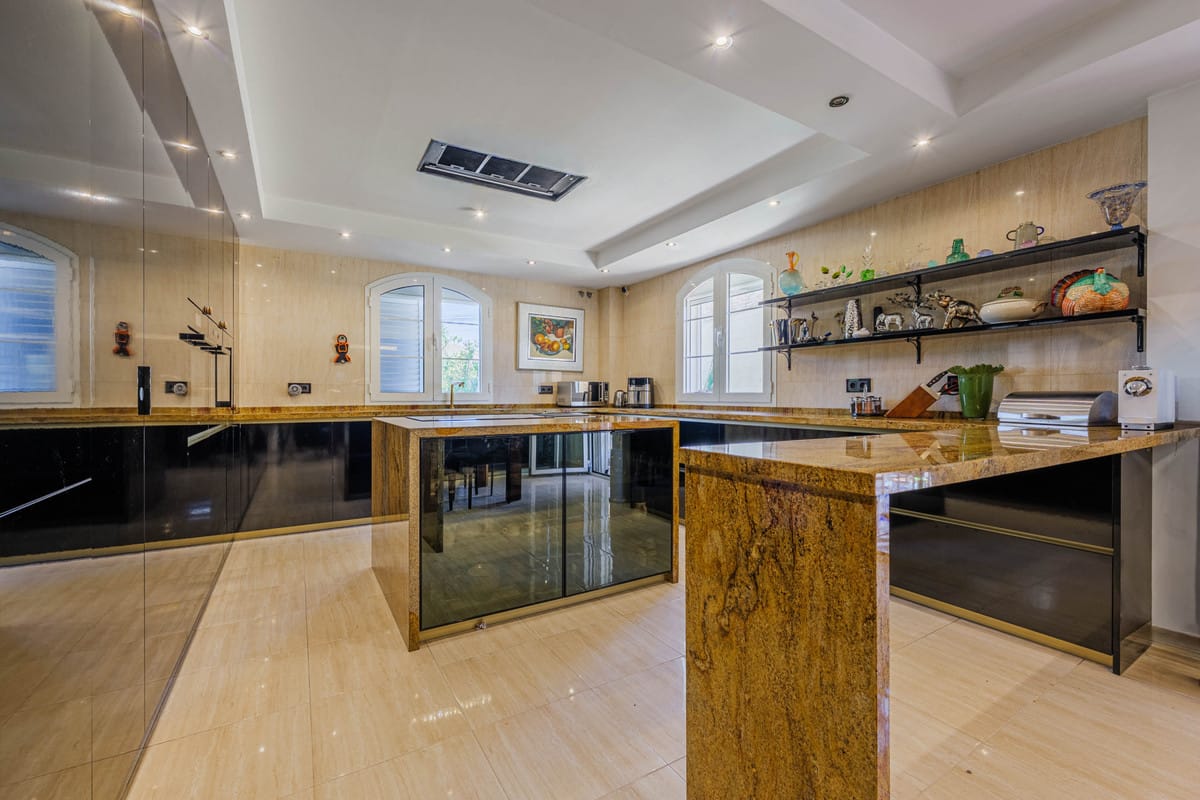 8-slaapkamer villa in Puerto de la Torre in Puerto de la Torre - foto 13