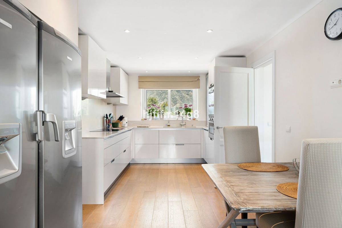 4-slaapkamerhuis in Nueva Andalucía in Nueva Andalucía - foto 11