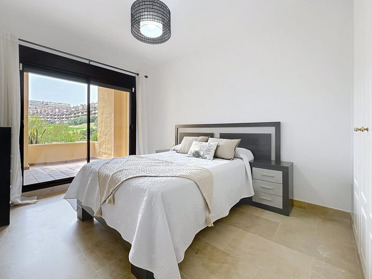 2 bedroom Apartment in La Duquesa in La Duquesa - foto 9