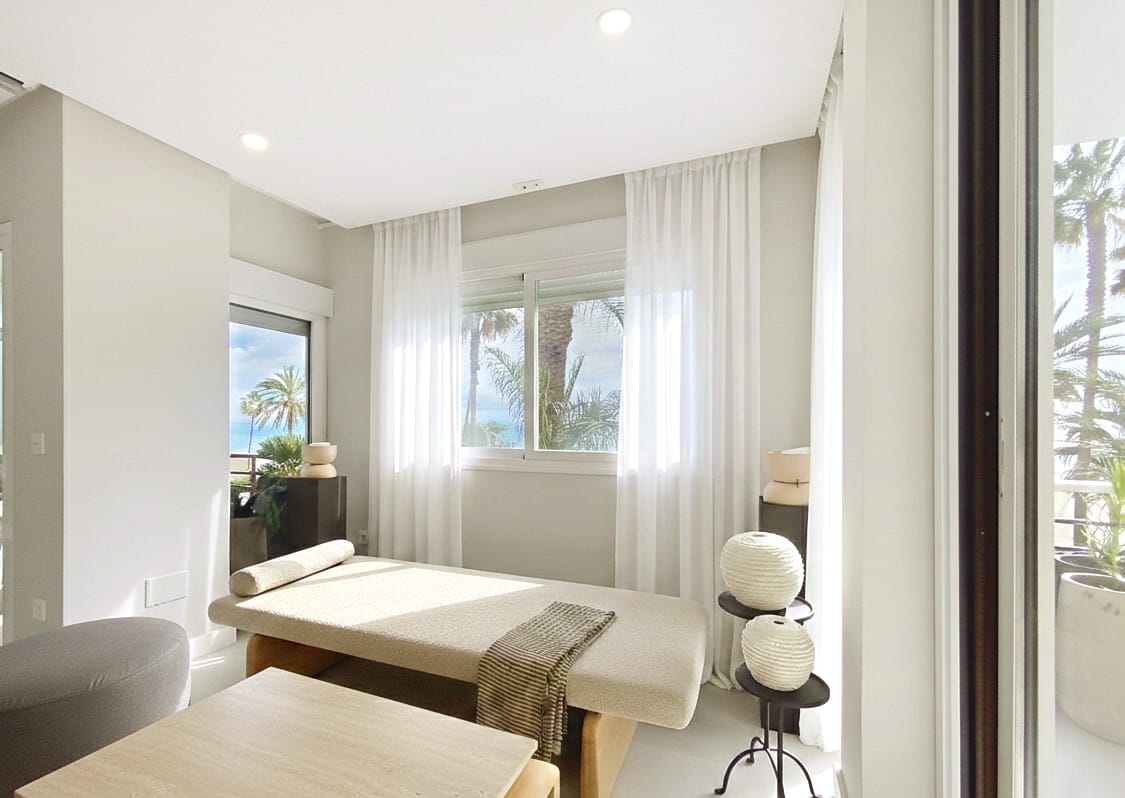 Appartement aan het strand in Estepona — 2 slaapkamers, 97 m² in Estepona - foto 18