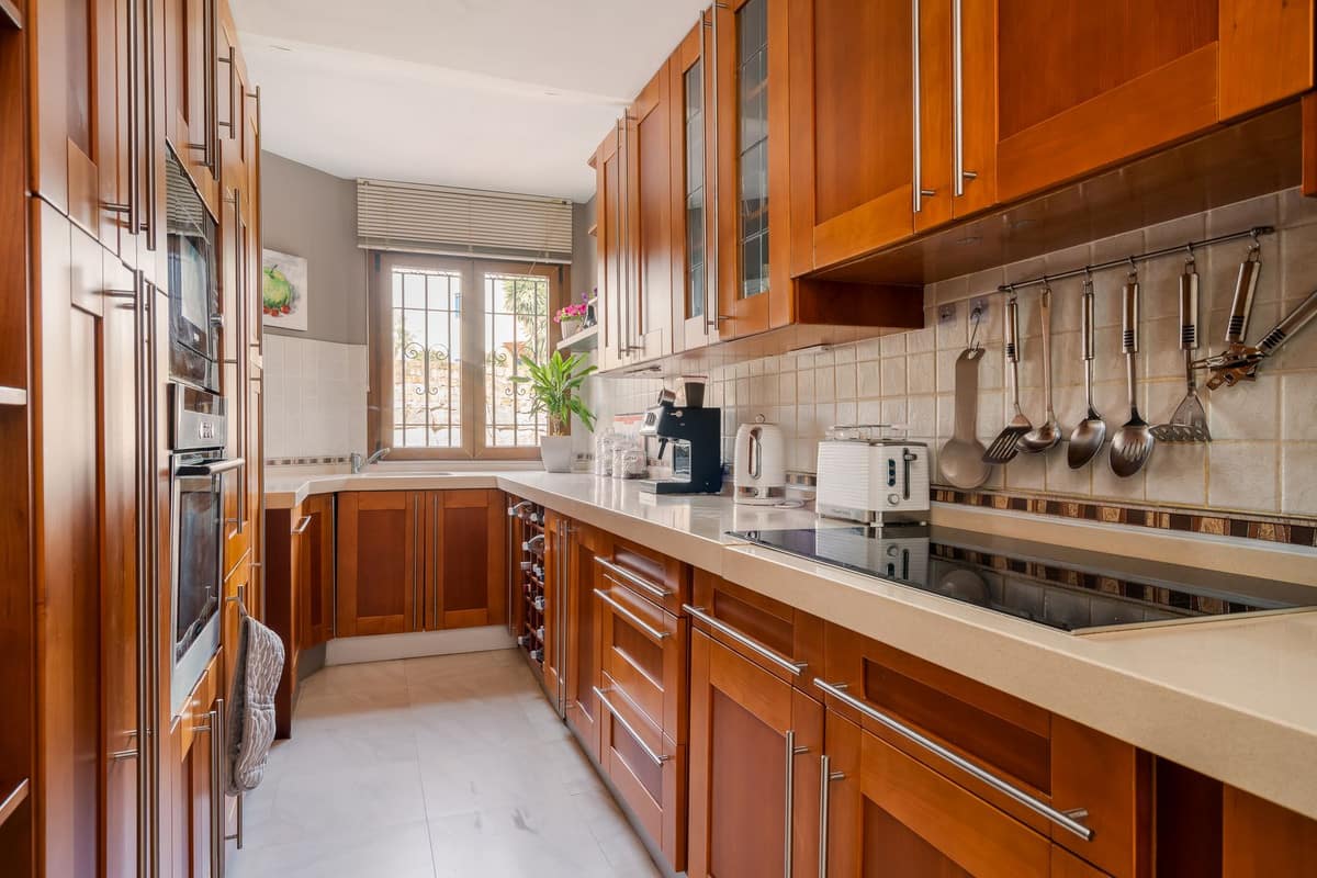 Penthouse duplex met zeezicht en drie slaapkamers in La Duquesa in La Duquesa - foto 12