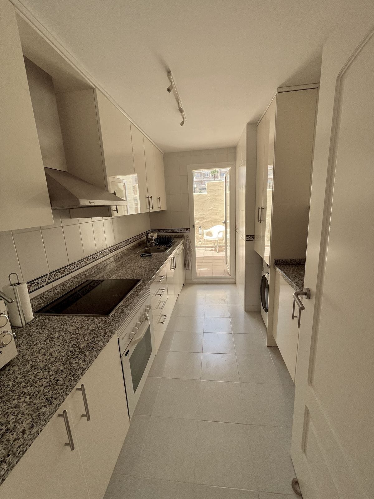 Appartement met 2 slaapkamers in Manilva in Manilva - foto 3
