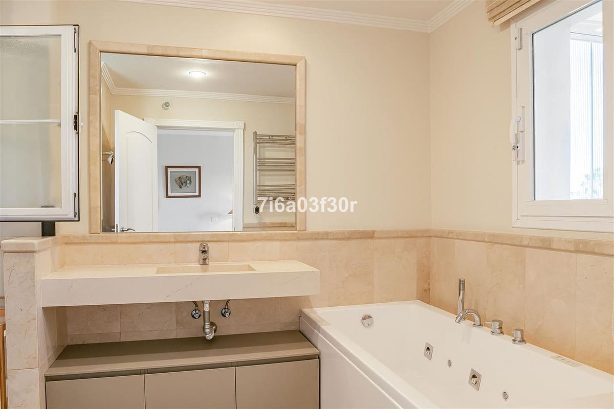 2-slaapkamer appartement aan de eerste lijn in San Pedro de Alcántara in San Pedro de Alcántara - foto 15