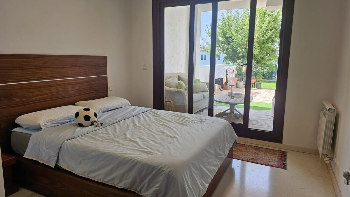 Appartement met 2 slaapkamers in Casares in Casares - foto 3