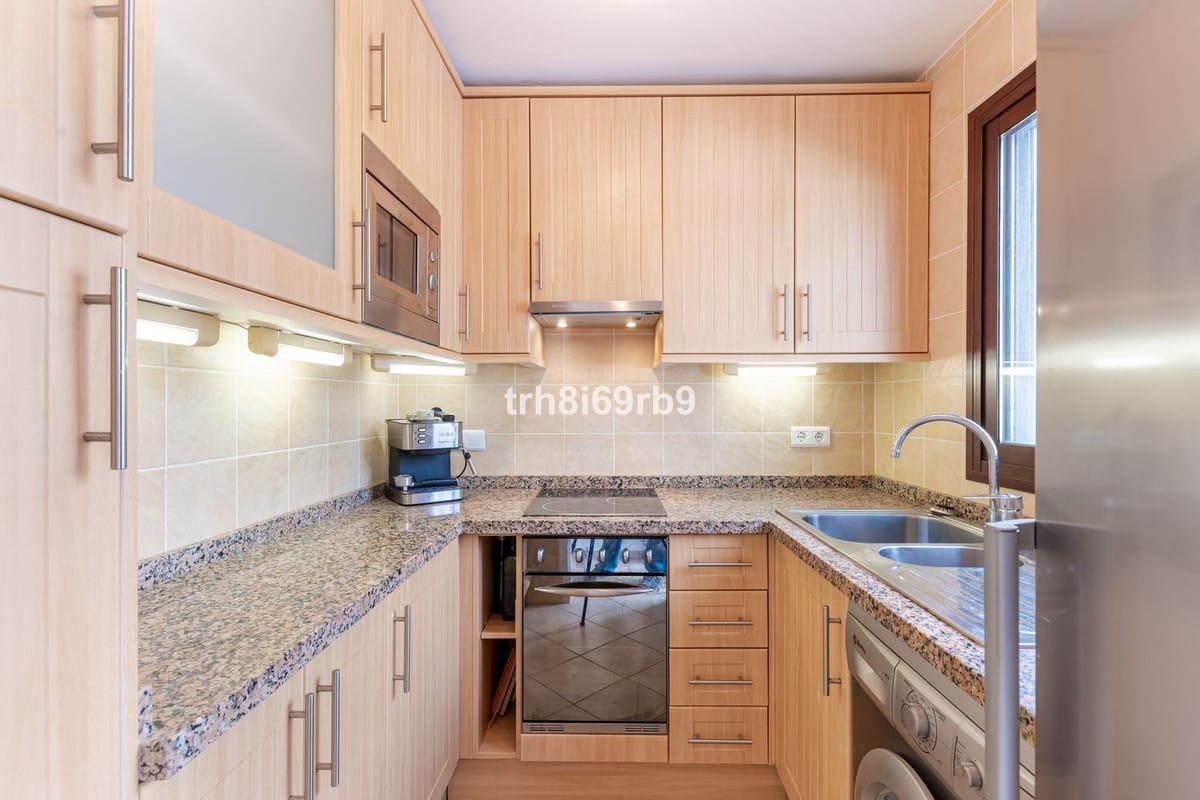 Charmant appartement in Pueblo Cortés del Golf, Benahavís in Benahavís - foto 6