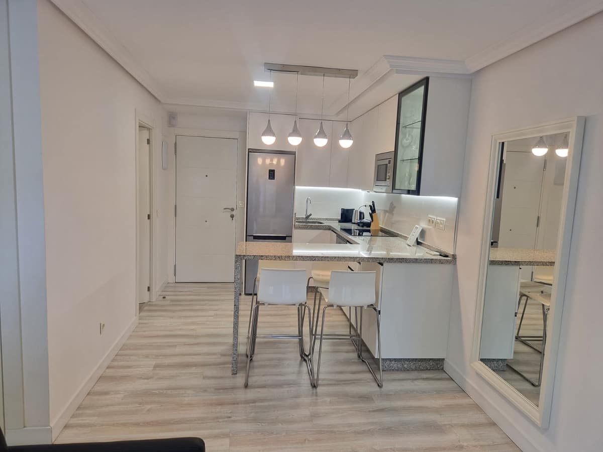 1-slaapkamer appartement in Elviria aan het strand met toeristische licentie in Elviria - foto 15
