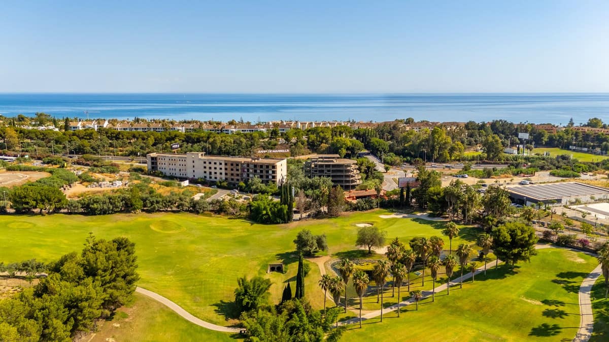 Spectaculair 2-slaapkamer penthouse met privézwembad en panoramisch uitzicht in Marbella in Marbella - foto 12