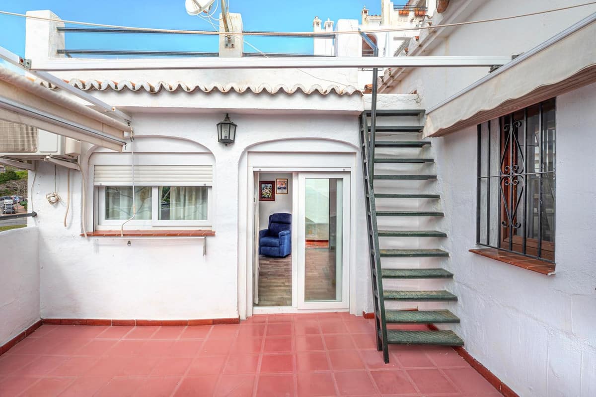 Twee-slaapkamerappartement in Benalmádena in Benalmadena - foto 17