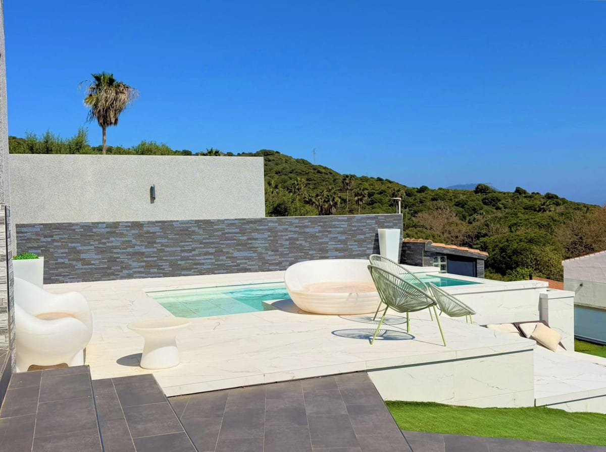 Villa met 3 slaapkamers in Algeciras in Algeciras - foto 12