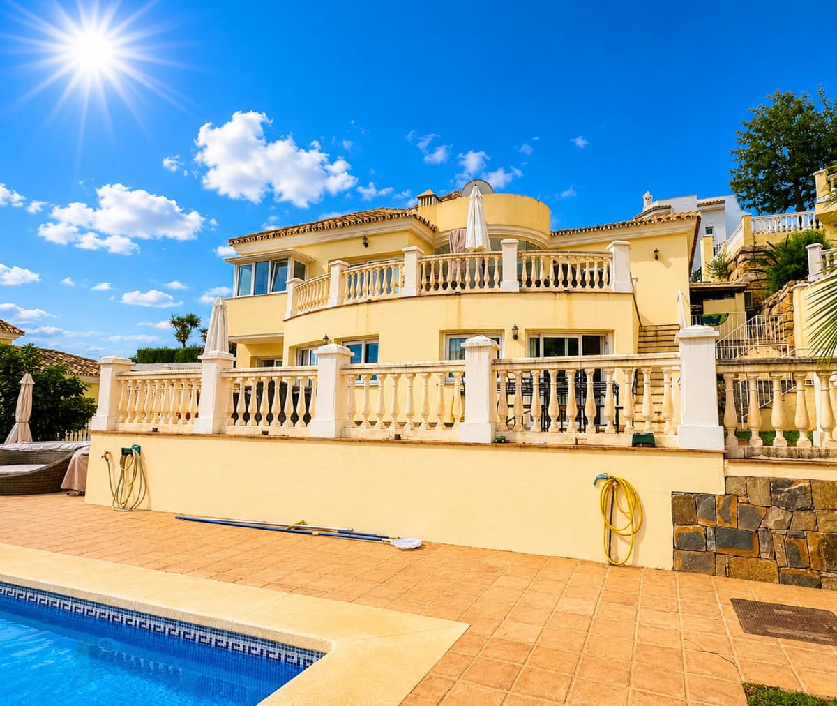Vrijstaande villa met uitzicht op zee in Calahonda in Calahonda - foto 2