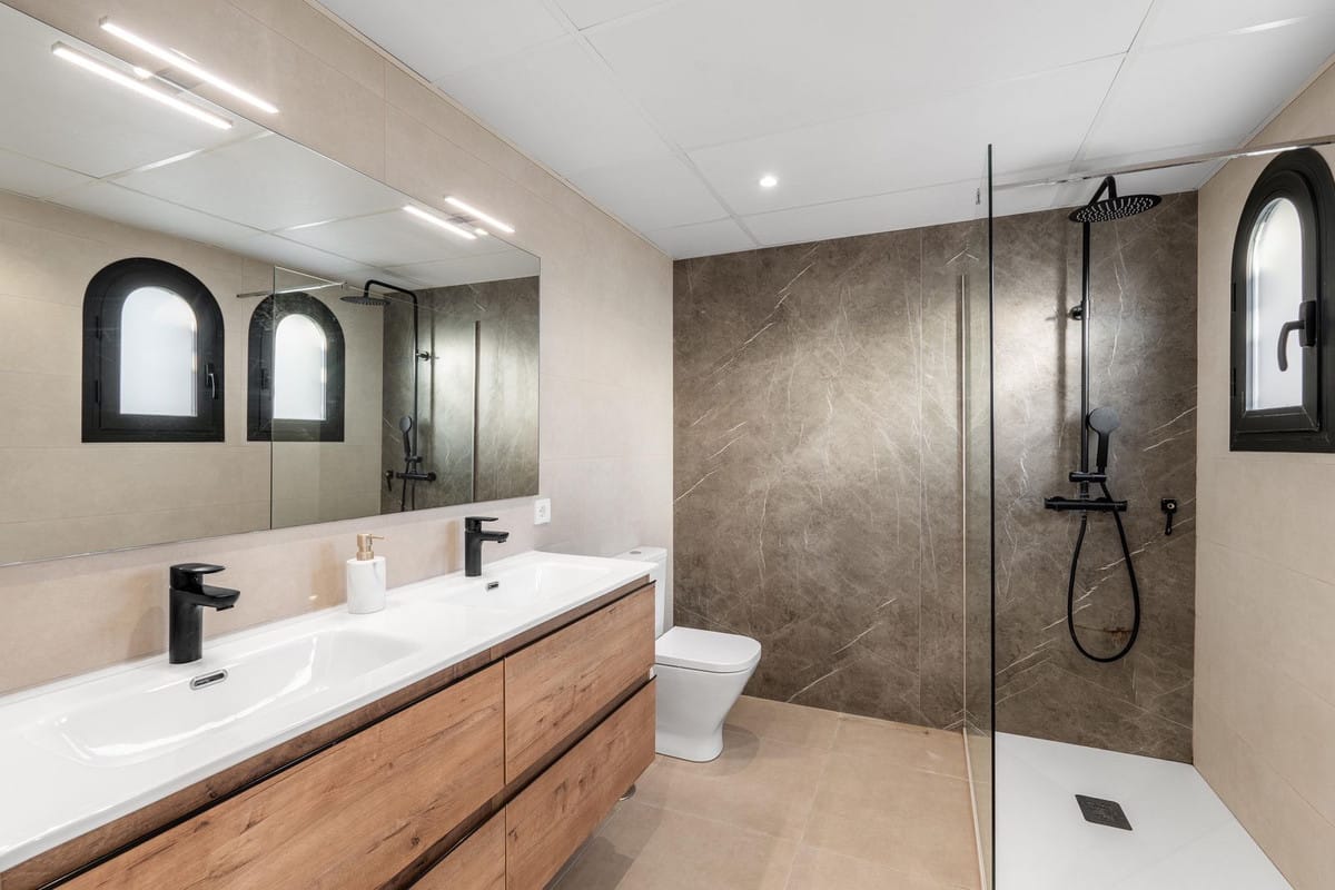 3-slaapkamerwoning in El Paraiso in El Paraiso - foto 9