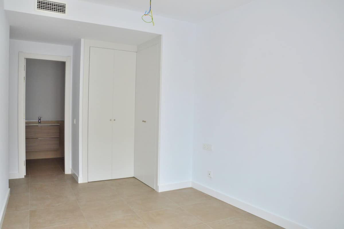 2 bedroom Apartment in Estepona in Estepona - foto 12