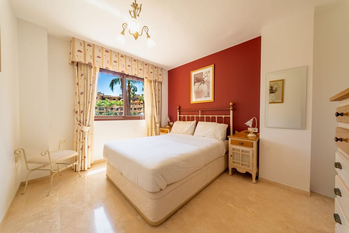 Elegant 2-slaapkamer appartement te koop in Terrazas de Costalita, Estepona in Costalita - foto 11