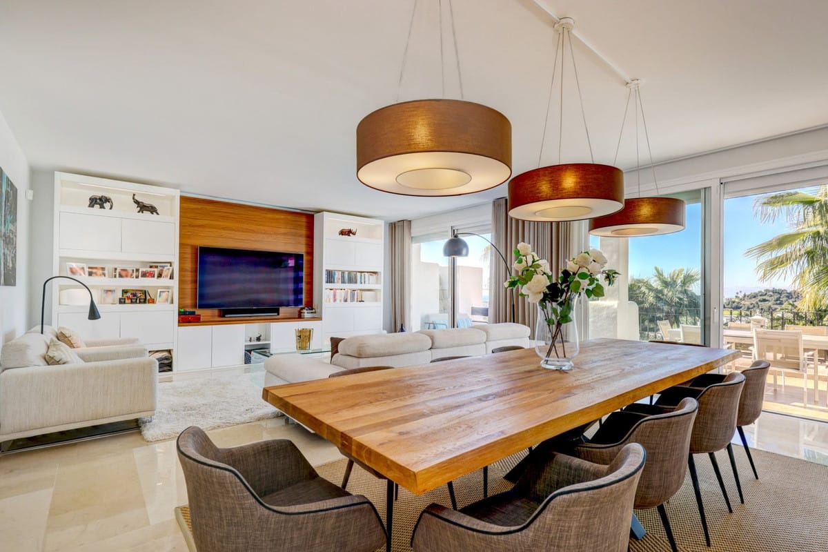 Instapklare duplex-penthouse met 3 slaapkamers in Atalaya, Marbella in Atalaya - foto 13