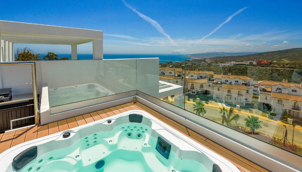 Drie-slaapkamerwoning in Manilva met panoramisch zeezicht in Manilva - foto 19