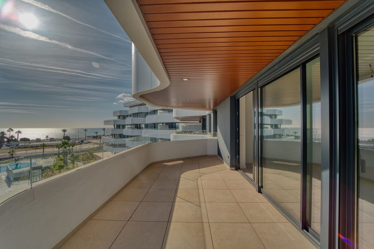 Appartement met 3 slaapkamers en zeezicht in Torremolinos in Torremolinos - foto 3