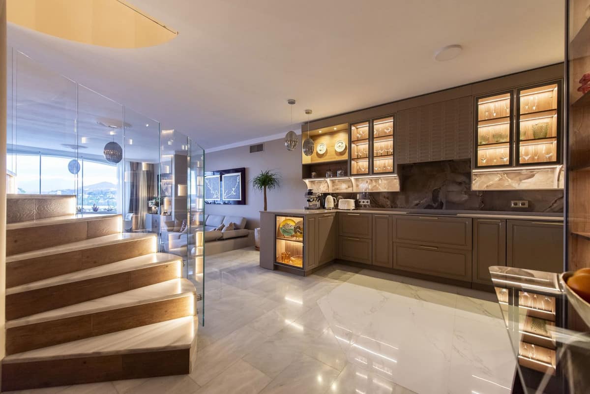 Stadswoning met 3 slaapkamers in Nueva Andalucía, Marbella in Nueva Andalucía - foto 8