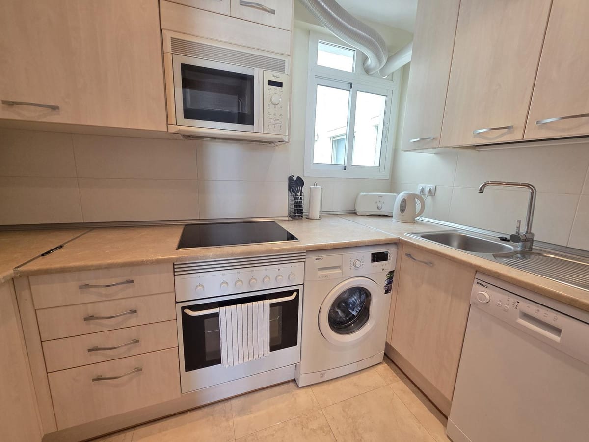 Drie-slaapkamer appartement in Fuengirola – centrum in Fuengirola - foto 3