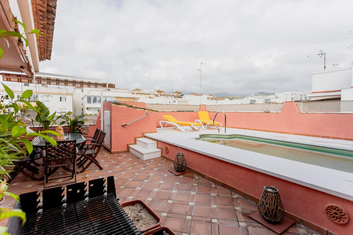 7-slaapkamer stadswoning in Estepona in Estepona - foto 16
