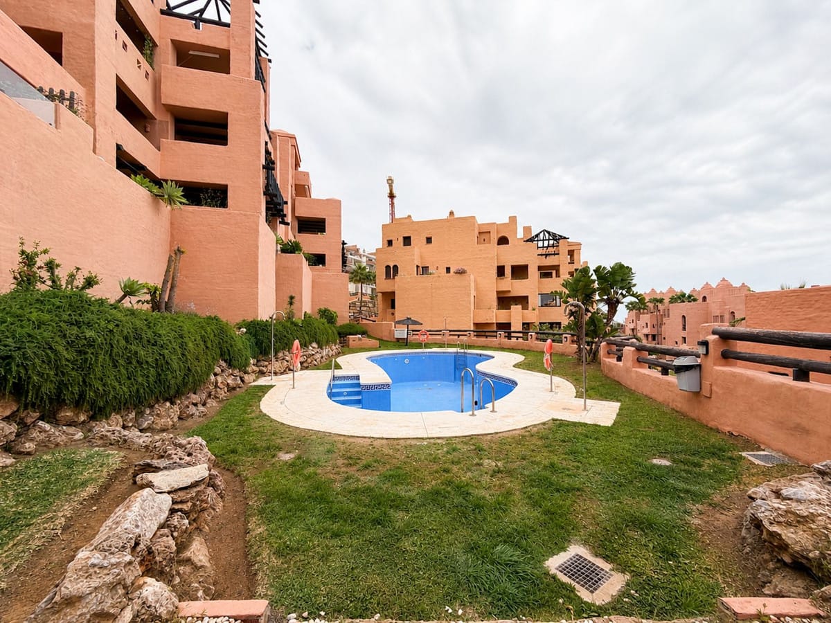 Drie-slaapkamerappartement in La Duquesa in La Duquesa - foto 17