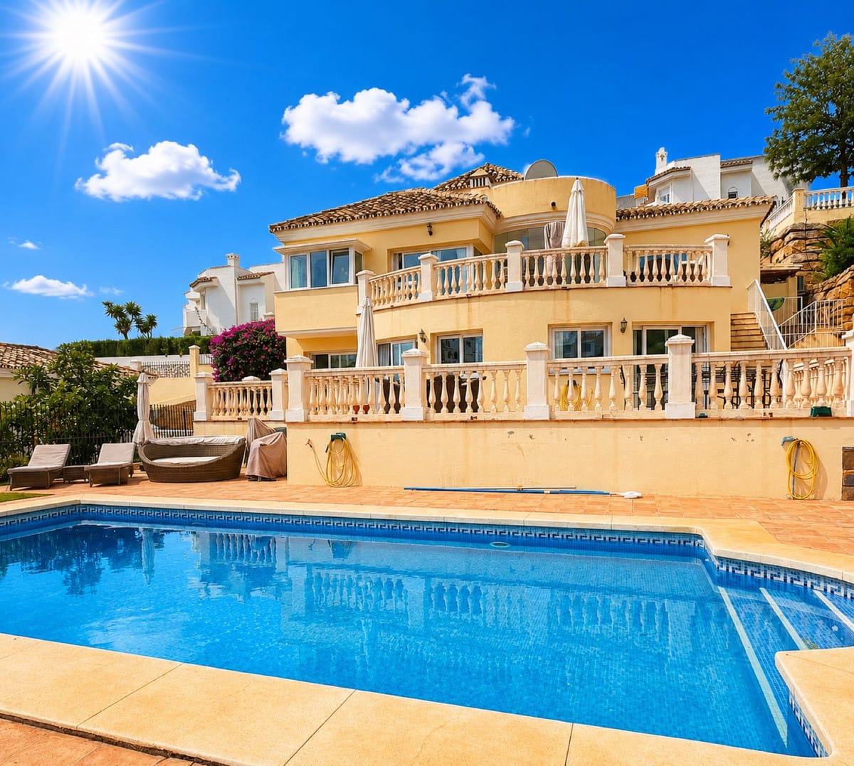 Vrijstaande villa met uitzicht op zee in Calahonda in Calahonda - foto 6