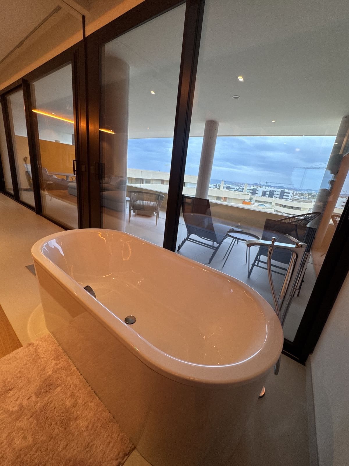 Drie-slaapkamer appartement in Fuengirola in Fuengirola - foto 19