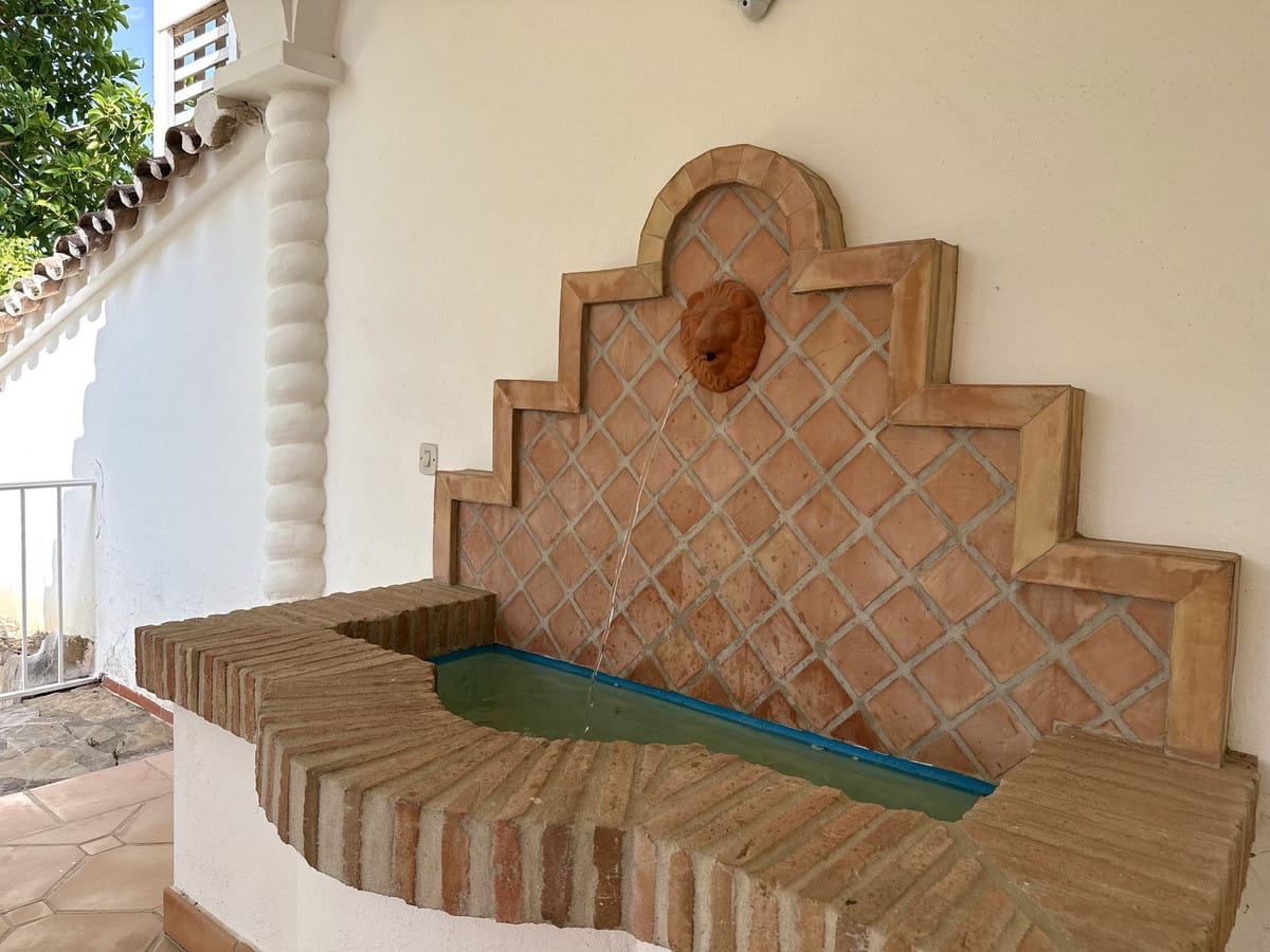 Halfvrijstaande woning met drie slaapkamers in Linda Vista Alta, San Pedro de Alcántara in San Pedro de Alcántara - foto 16