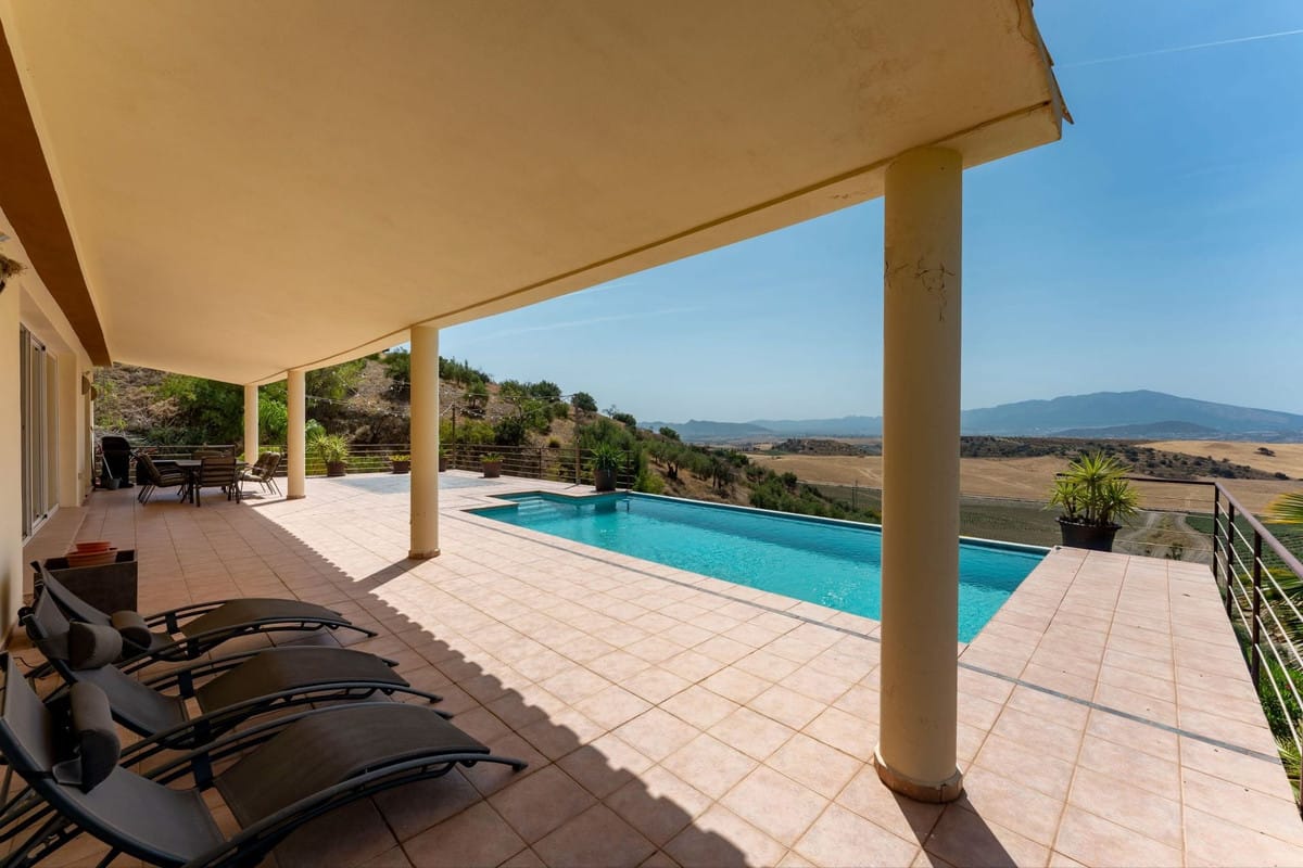 Finca met panoramisch bergzicht in Gibralgalia, Cártama – 3 slaapkamers in Cártama - foto 19