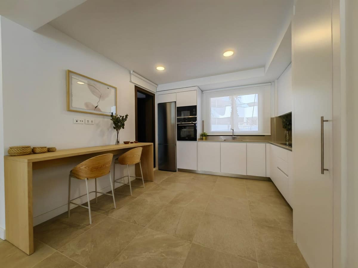 Gloednieuw luxe 4-slaapkamerappartement in South Place, Las Mesas, Estepona in Estepona - foto 9