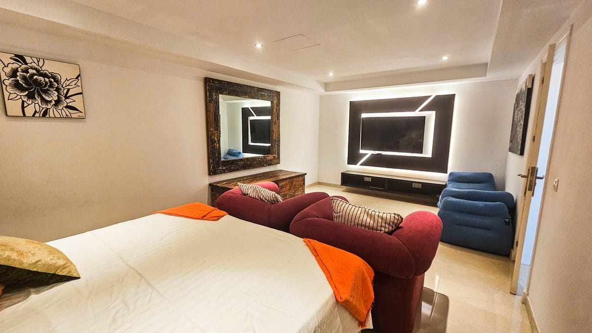 Villa met 4 slaapkamers in La Duquesa in La Duquesa - foto 6