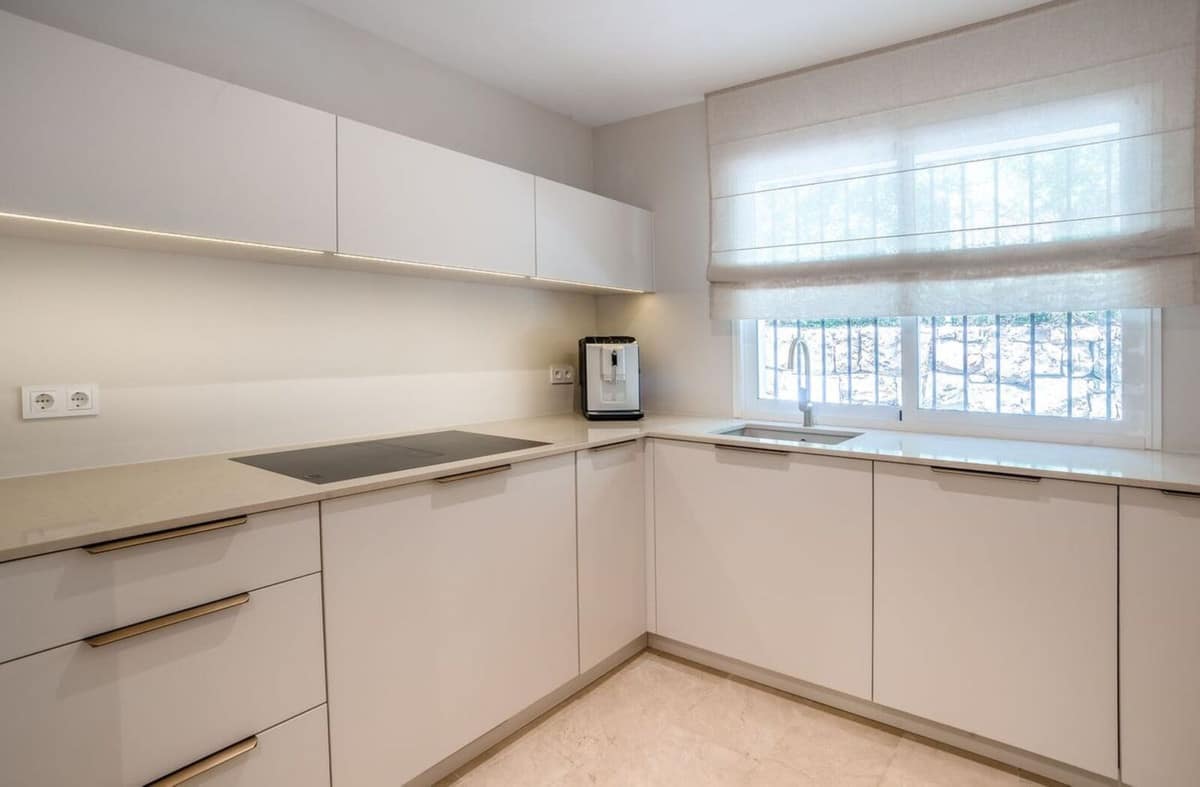 3 bedroom Apartment in Marbella in Marbella - foto 6