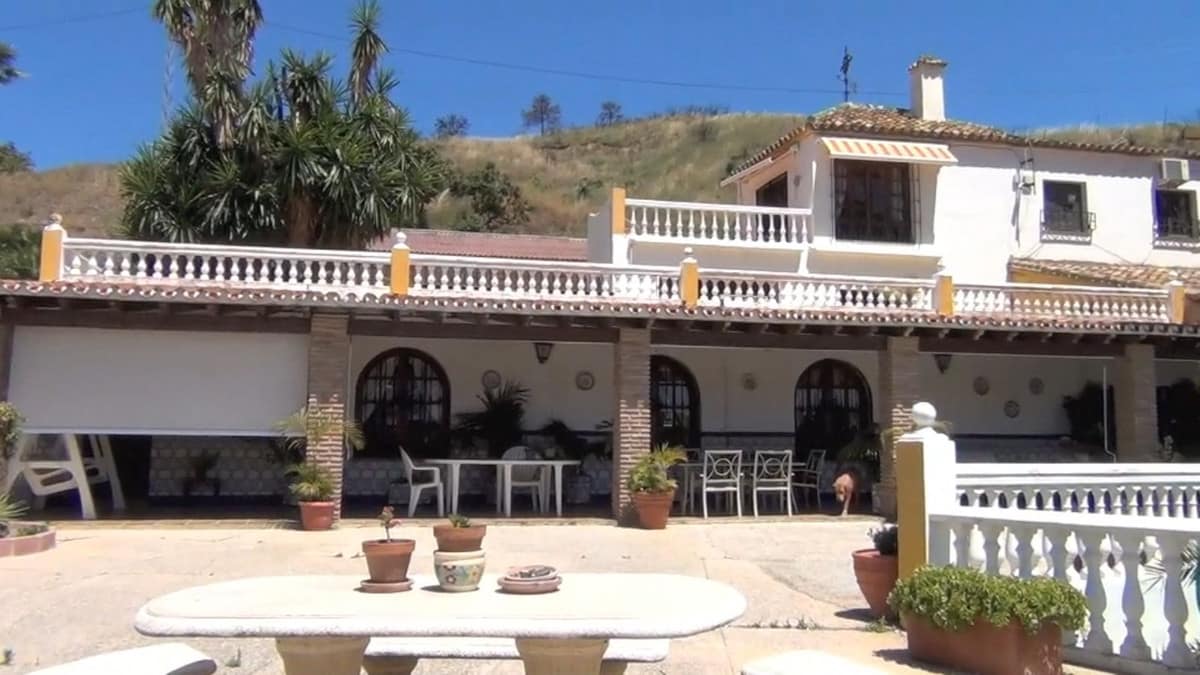 Finca met 4 slaapkamers in Entrerrios, Málaga in Entrerrios - foto 3
