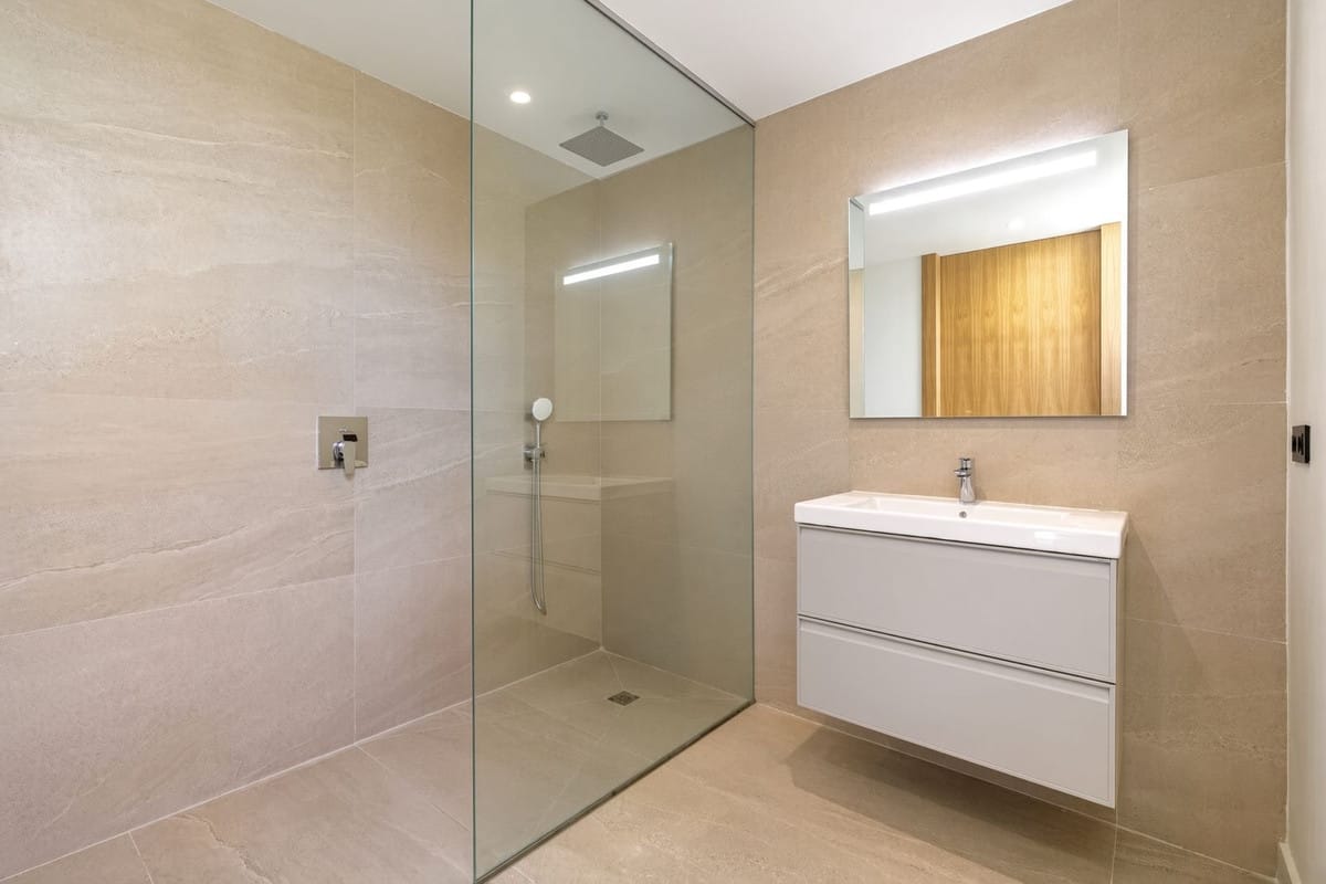 Gloednieuwe moderne villa in Zona F, Sotogrande Alto in Sotogrande Alto - foto 15