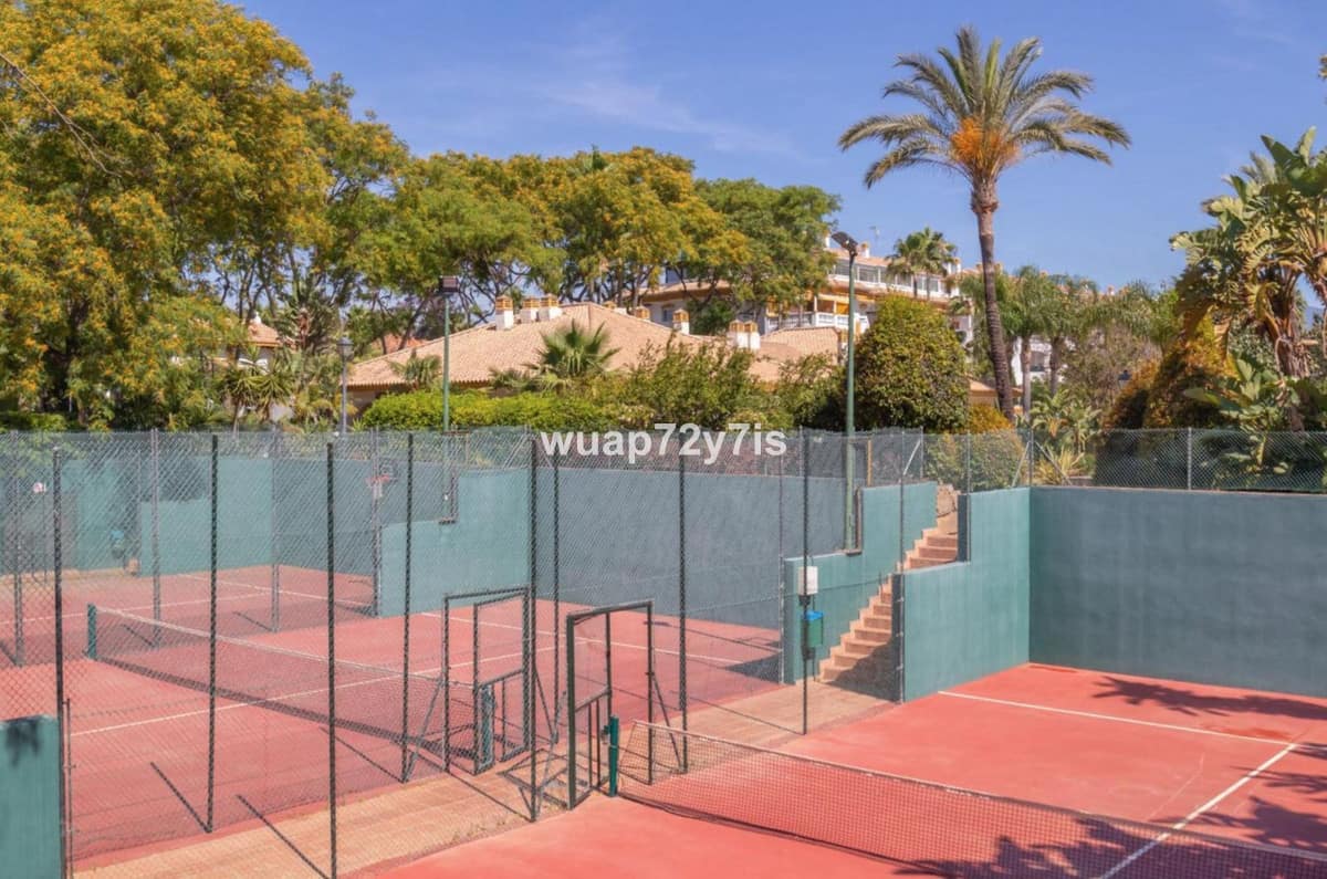 2 bedroom Apartment in Nueva Andalucía in Nueva Andalucía - foto 18