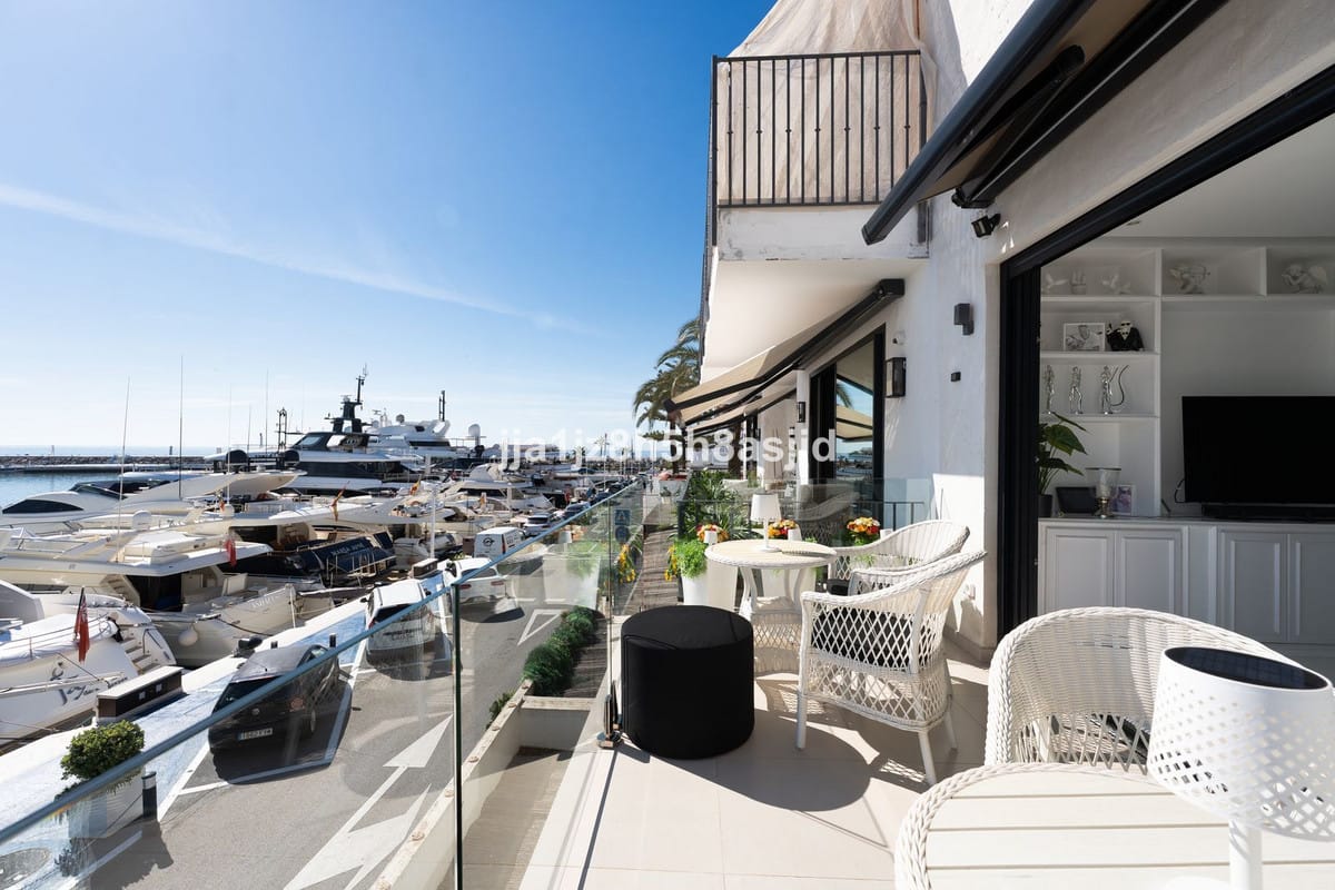 2 bedroom Apartment in Puerto Banús in Puerto Banús - foto 5