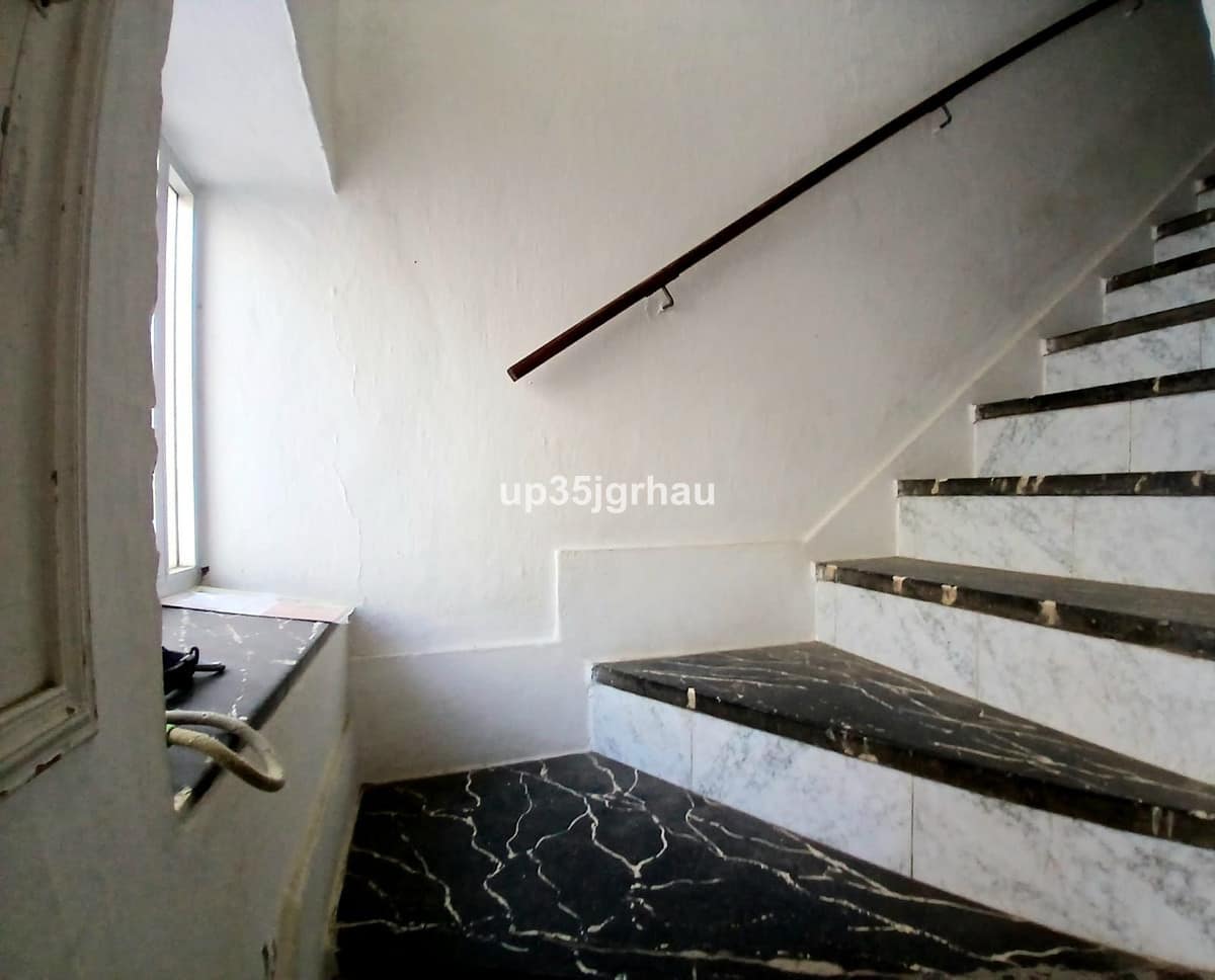 Villa met 5 slaapkamers in Estepona in Estepona - foto 13