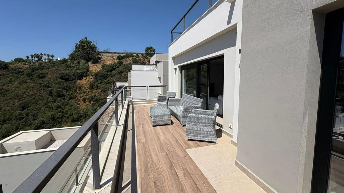 3 bedroom Apartment in Nueva Andalucía in Nueva Andalucía - foto 9