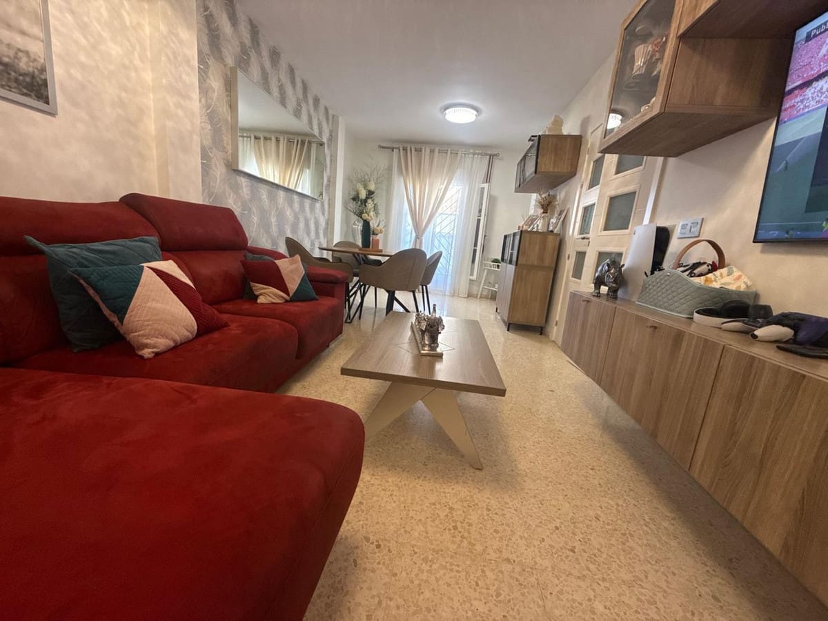 3-slaapkamerwoning in La Línea de la Concepción (Urbanización Paraíso) in La Línea - foto 20