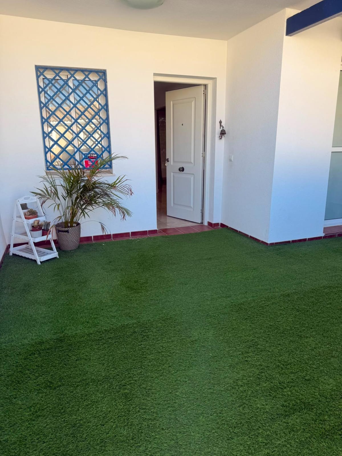 Ruime halfvrijstaande villa met 4 slaapkamers in Torremolinos in Torremolinos - foto 3