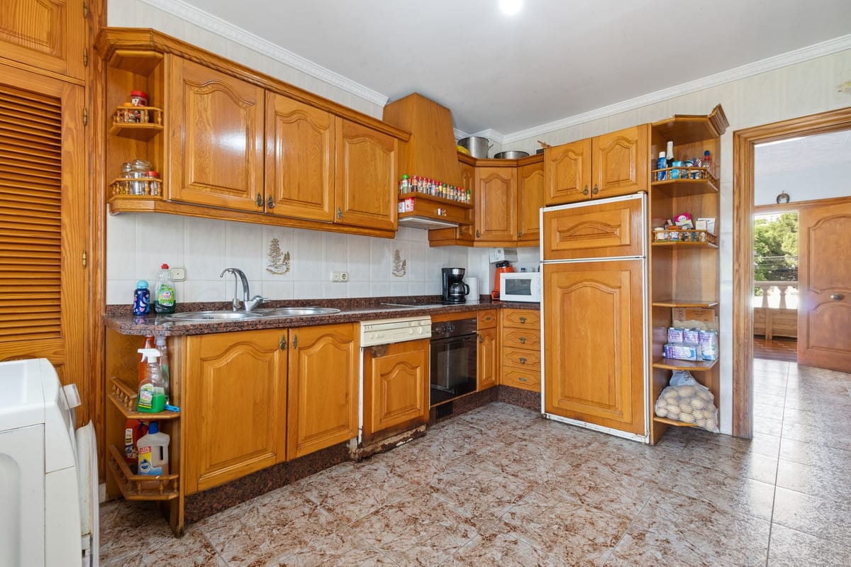 4-slaapkamerwoning in Los Pinos, Alhaurín de la Torre in Alhaurín de la Torre - foto 6