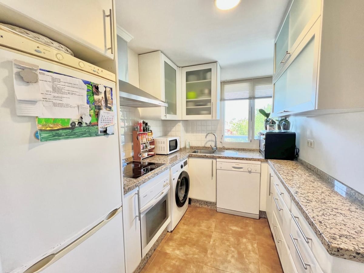 Appartement met 2 slaapkamers in Las Chapas in Las Chapas - foto 5